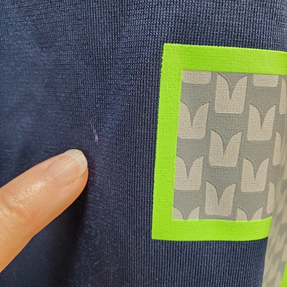 Seattle Seahawks Shirt Womens XL 18/20 Football Jersey On Field Wilson #3 Blue - Picture 7 of 12